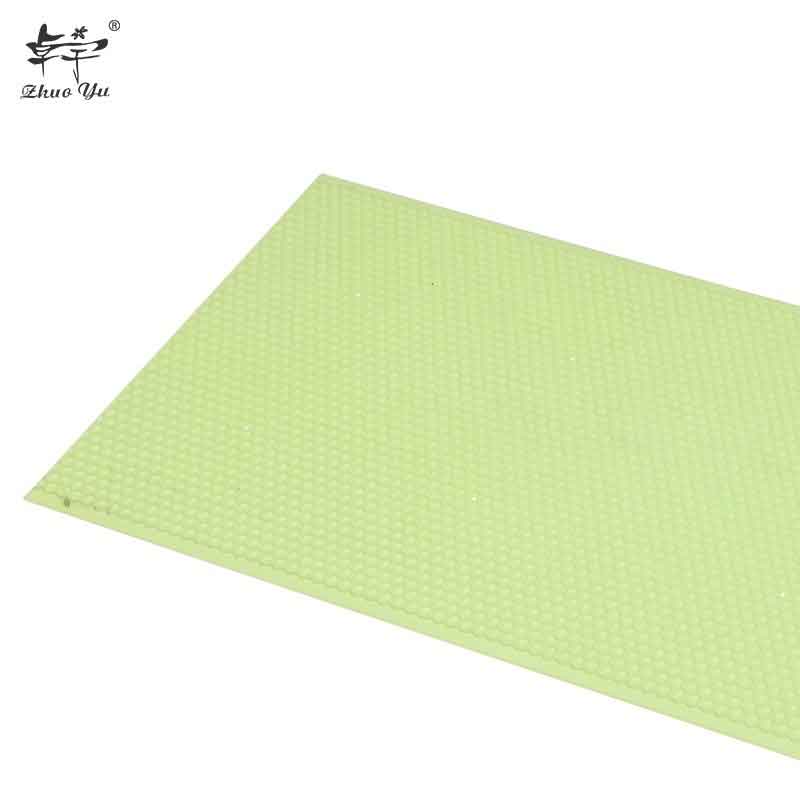 Green plastic beeswax foundation sheet