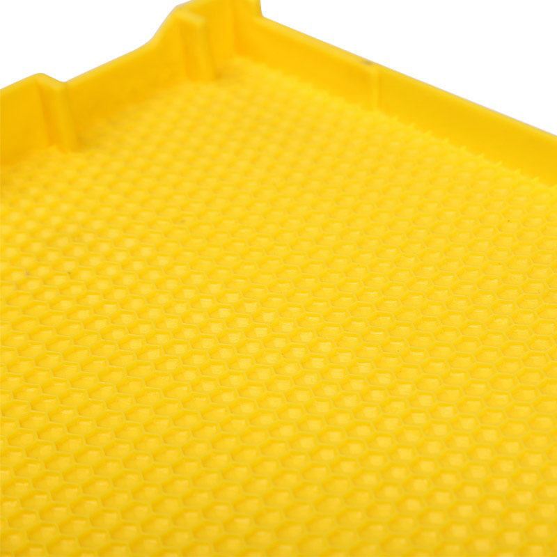 China Yellow Honey Bee Hive Frame Plastic Foundation Sheet and Beeswax Foundation Sheet Beekeeping Tools