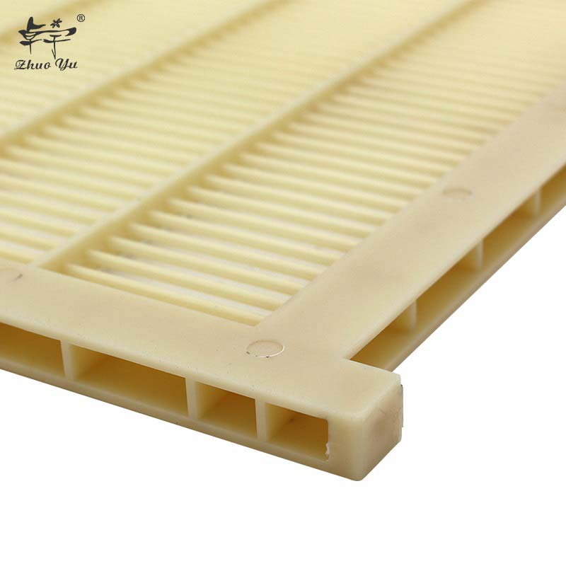 Beekeeping Hive Bee Manufacturer Supplies Beehive Frame Plastic Honey Queen Excluder or Metal White Farms 6 Months Retail