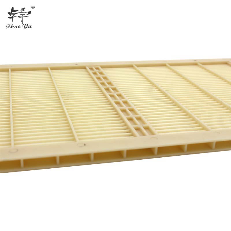 Beekeeping Hive Bee Manufacturer Supplies Beehive Frame Plastic Honey Queen Excluder or Metal White Farms 6 Months Retail