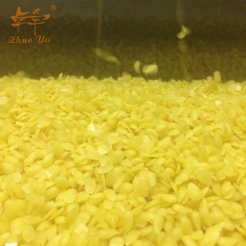 yellow beeswax pellet